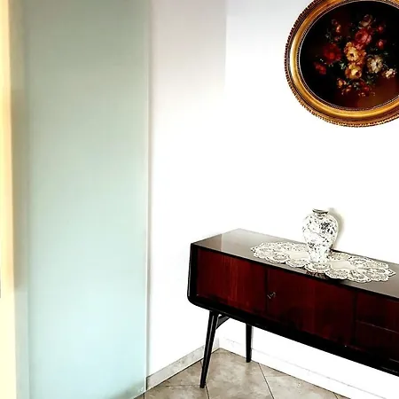 2 Fuer 2 Διαμέρισμα